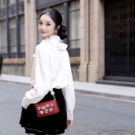 玛克门店发货：时尚丝绒衬衫，货号：MS86TP510 商品图1