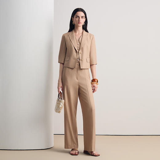 EITIE爱特爱2026夏季新款通勤气质修身短款西装外套8603304 商品图1