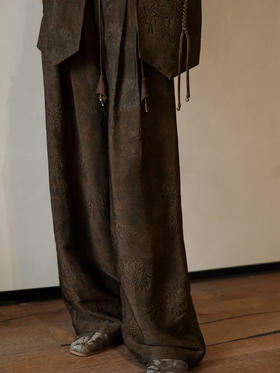 盛唐婧 | 风吟罗縠轻奢时尚香云纱直筒阔腿裤