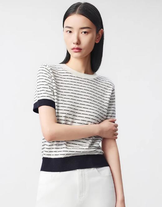 朗姿 气质丝绵条纹半袖针织衫女秋简约菱格短上衣LCJH01KPR472 商品图1