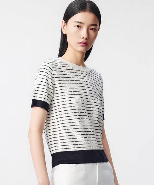 朗姿 气质丝绵条纹半袖针织衫女秋简约菱格短上衣LCJH01KPR472 商品图2