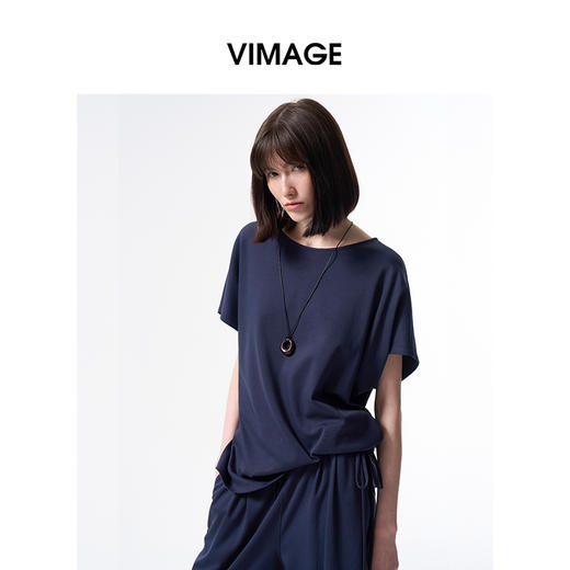 VIMAGE纬漫纪百搭圆领休闲风宽松抽绳短袖T恤上衣2026夏季新款V2513211 商品图2