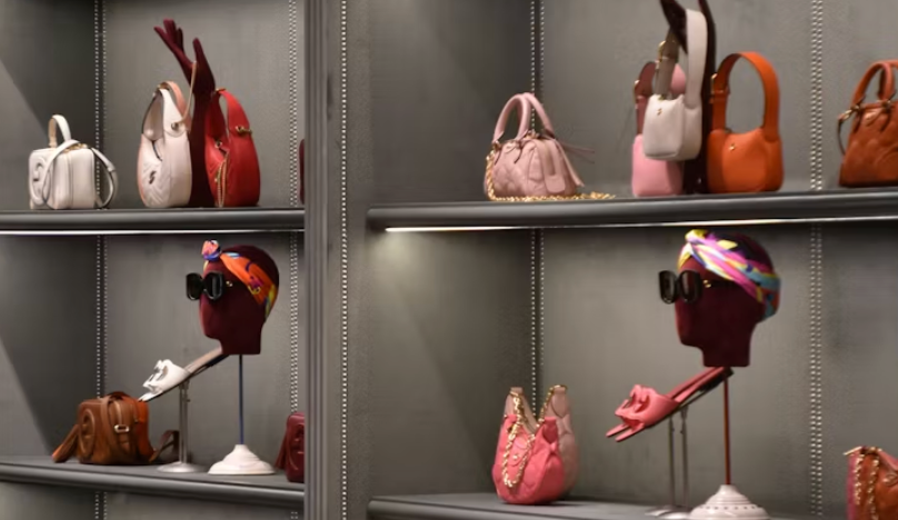 奢侈品潜在消费人群购买行为前瞻