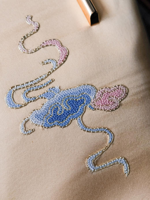 盛唐牡丹用拙系列| 吉祥如意打籽绣手拎包 商品图1