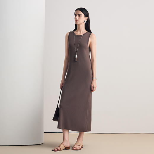 EITIE爱特爱通勤简约修身无袖针织连衣裙2026夏季新款8601302 商品图3
