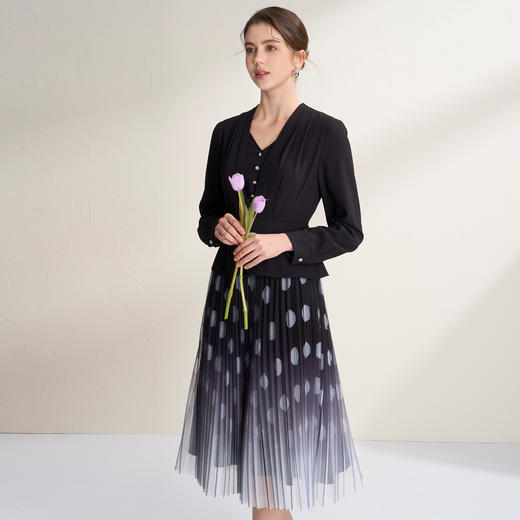 EITIE爱特爱时尚通勤假两件收腰百褶拼接连衣裙2026春新款A2607117 商品图1