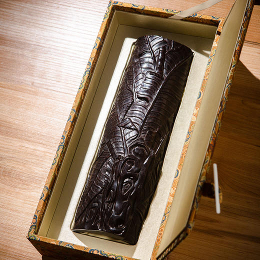 紫檀雕“蕉叶怪石”大臂搁 商品图1