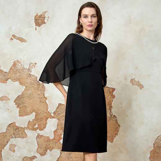 EITIE爱特爱春季新款时尚斗篷网纱显瘦气质黑色连衣裙8107831 商品图2