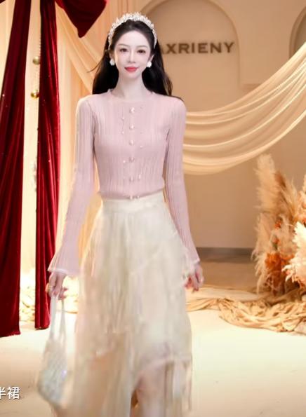 玛克门店发货:藕粉色毛衣货号:MF80SW004 商品图0