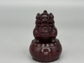 鼓底座貔貅°小叶紫檀小把件
