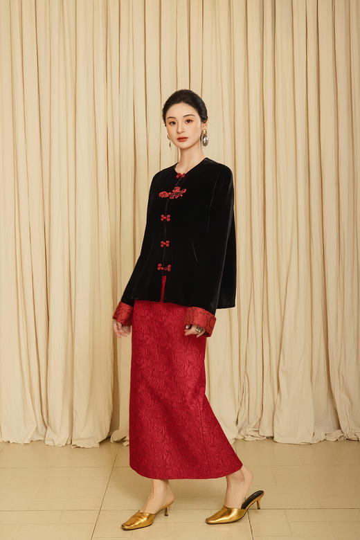 廷前观棠 | 华骝黑色丝绒外套 商品图2