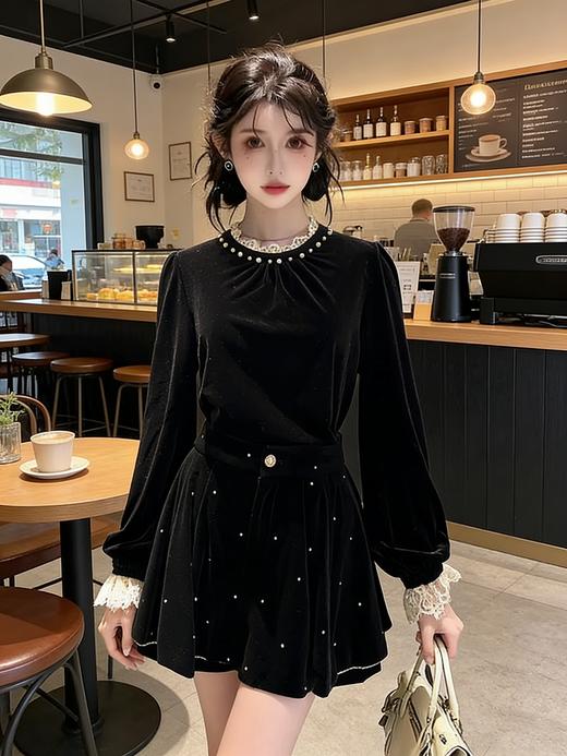 玛克门店发货：丝绒上衣货号：MS86TP515 商品图3