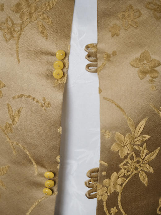 盛唐牡丹 | 松花黄真丝漳缎对襟马甲 商品图3