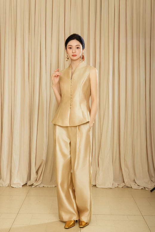 盛唐婧 | 观山月马甲 商品图2