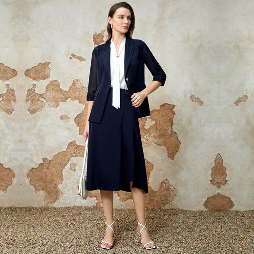 EITIE爱特爱夏季新款网纱透视透气舒适收腰挺括休闲通勤西装外套8203903 商品图3