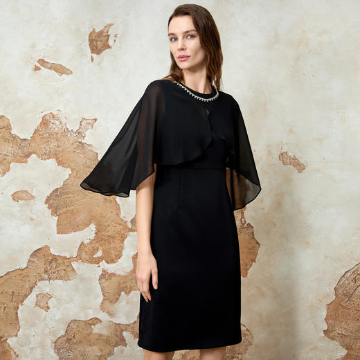 EITIE爱特爱春季新款时尚斗篷网纱显瘦气质黑色连衣裙8107831 商品图3