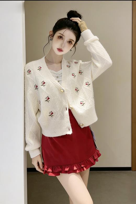 玛克门店发货：花朵开衫货号：MF80JA018A20 商品图1