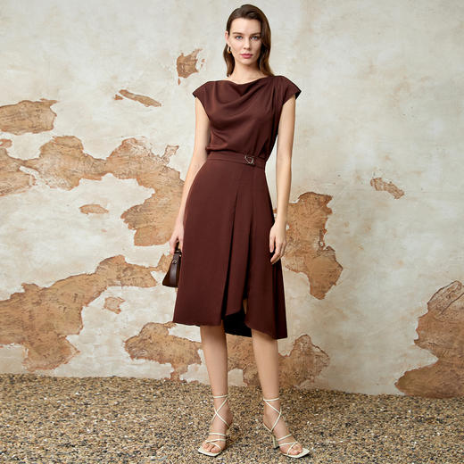 EITIE爱特爱优雅气质荡领显瘦上衣春季新款8113811 商品图1