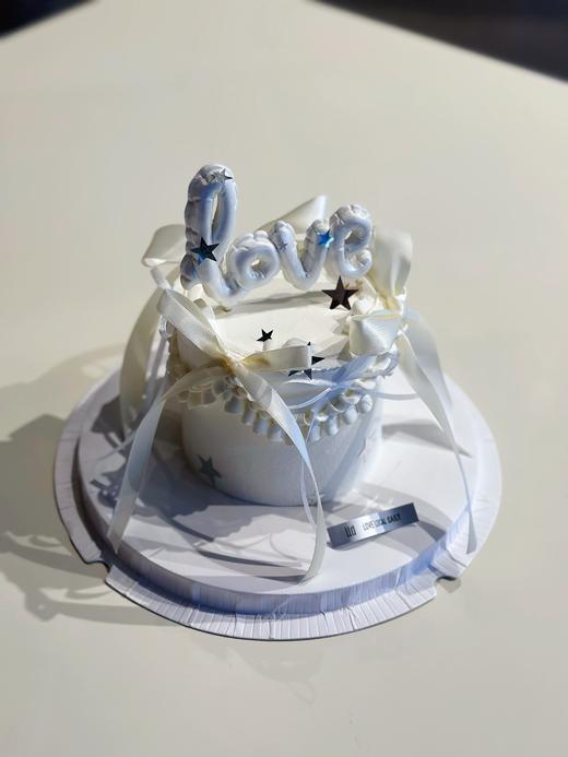 纯白心动【星星不可食用哦】·奶油蛋糕 商品图0