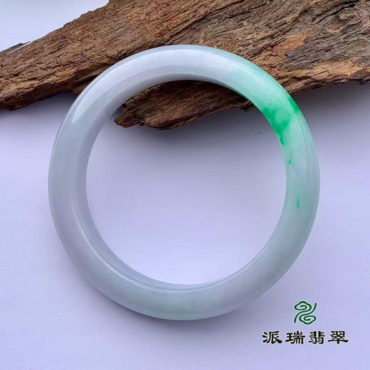 派瑞翡翠 翡翠手镯 糯种 绿色 商品图3