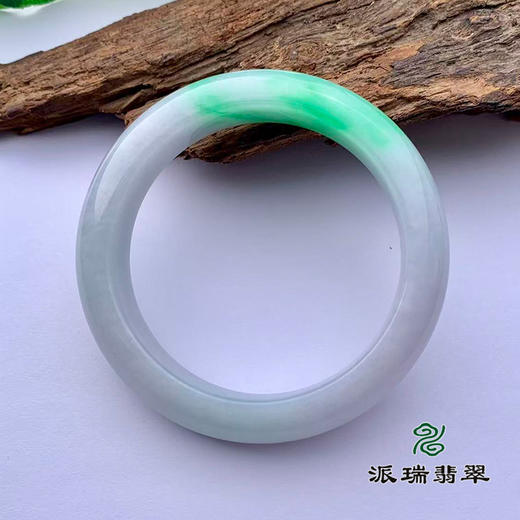派瑞翡翠 翡翠手镯 糯种 绿色 商品图3