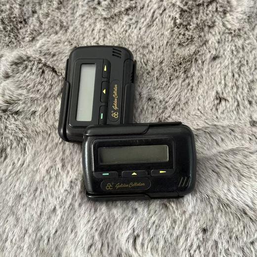 见证历史 怀旧老物件 收藏摆件 BB机 寻呼机 【书房摆件】 商品图3