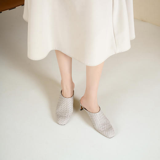 Westory2026年春季小方头中跟牛皮编织穆勒拖鞋后空鞋W26AH51081 商品图8