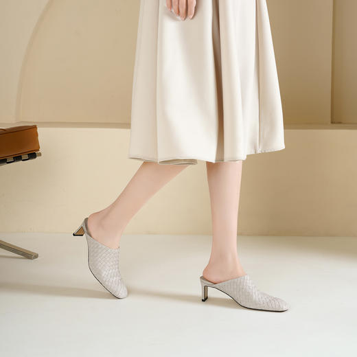 Westory2026年春季小方头中跟牛皮编织穆勒拖鞋后空鞋W26AH51081 商品图6