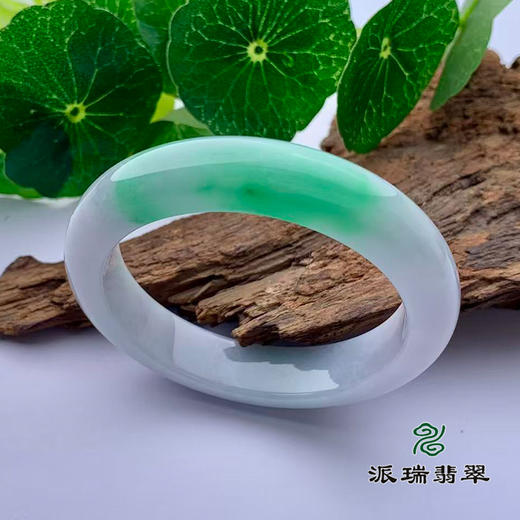 派瑞翡翠 翡翠手镯 糯种 绿色 商品图0