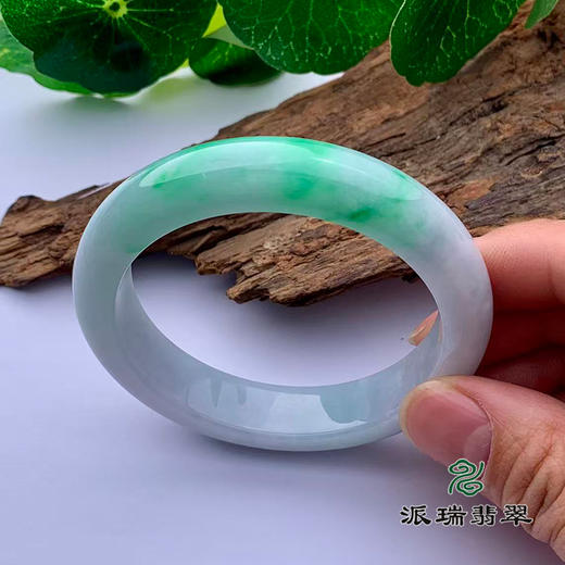 派瑞翡翠 翡翠手镯 糯种 绿色 商品图1