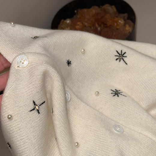 【特价不退换】【预售7天】良木礼羊毛开衫（3792F） 商品图3