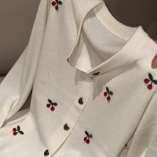 【特价不退换】【预售7天】良木礼羊毛开衫（3222F） 商品图1