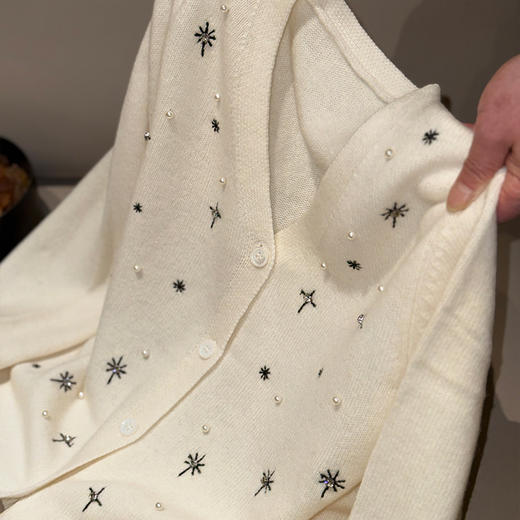 【特价不退换】【预售7天】良木礼羊毛开衫（3792F） 商品图5