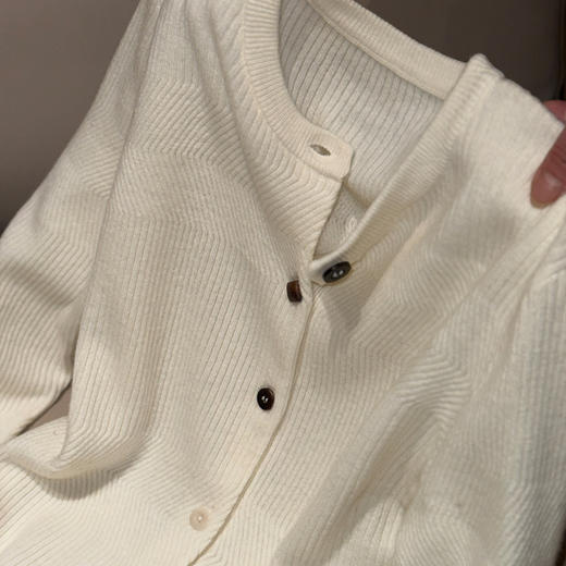 【特价不退换】【预售7天】良木礼羊毛开衫（3793F） 商品图4