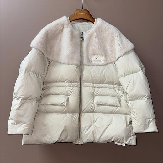 【特价不退换】良木礼圆领鹅绒服（1764） 商品图0