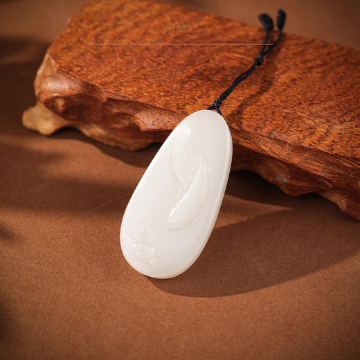 「年礼优选」【锦鲤】羊脂白玉牌 商品图3