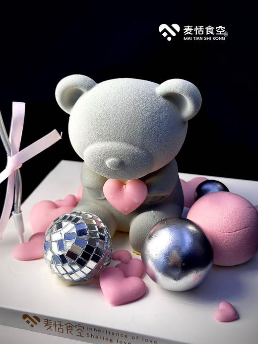 初见欢喜 芒果慕斯菠萝夹心 商品图0