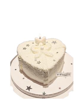 新品“毛茸茸爱心蛋糕”五角星是装饰，蛋糕外层是椰蓉白，请勿食用