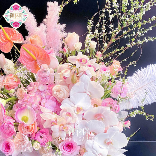 粉钻甜心 • 鲜花花桶 商品图2