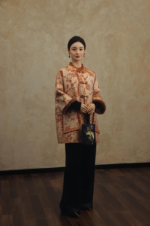 盛唐婧 | 梅竹双清新中式提花绒拼水貂中长款外套 商品图3