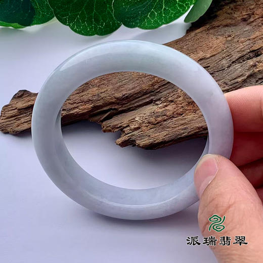 派瑞翡翠 翡翠手镯 糯种 绿色 商品图1