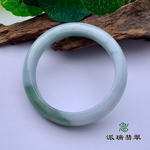 派瑞翡翠 翡翠手镯 糯种 绿色 商品图2