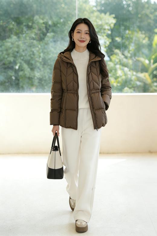 安诺Sakura Sprite	连帽一手长鹅绒服 绗缝抽绳羽绒服	LDWHY116 商品图2