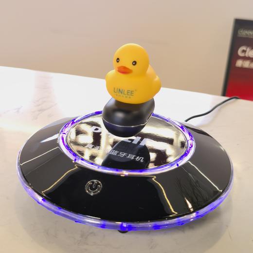 飞利浦定制 磁悬浮发光耳机展示架 旋转浮空  含飞利浦耳机模型，可DIY其它磁悬浮物品 商品图1