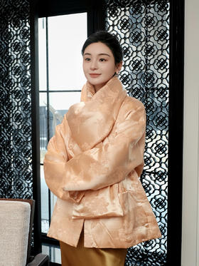 盛唐牡丹|玉色冠乐绉蝶恋花棉服 (配围巾)