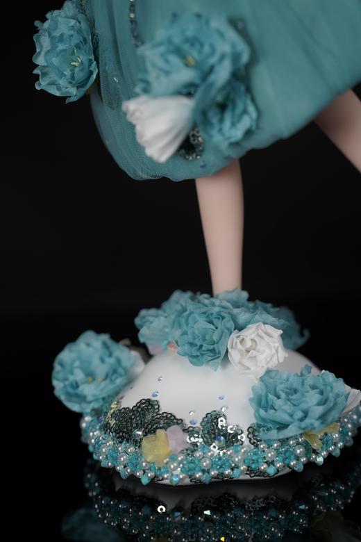 Owen Su《碧蓝花影》然女孩 商品图2