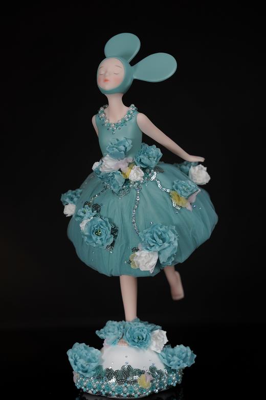 Owen Su《碧蓝花影》然女孩 商品图1