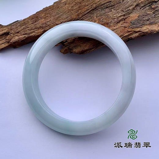 派瑞翡翠 翡翠手镯 糯种 绿色 商品图2