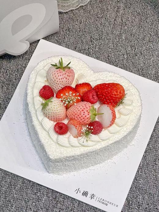 心动草莓·奶油蛋糕 商品图0