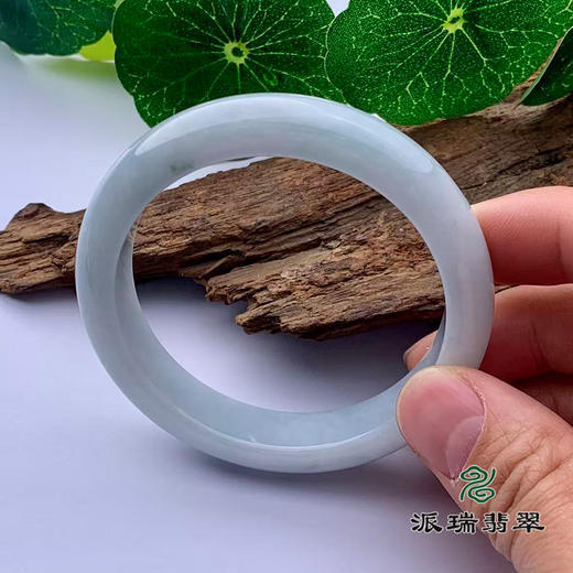派瑞翡翠 翡翠手镯 糯种 绿色 商品图1